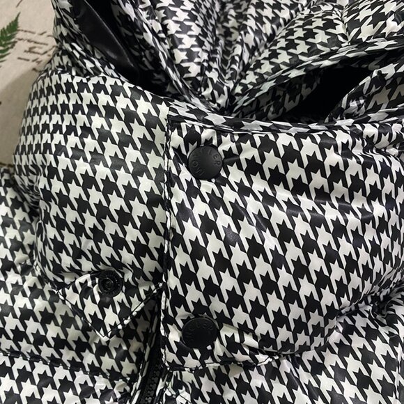 Moncler Genius Houndstooth Down Jacket White and Black - Picture 8 of 13